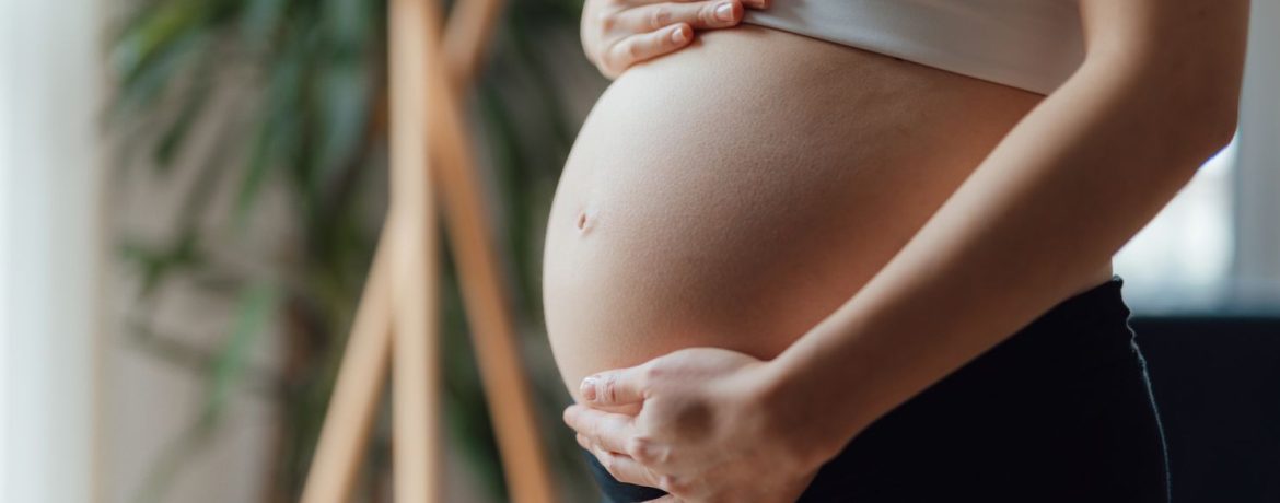 Grup de suport pentru gravide cu sarcini FIV: Atașamentul prenatal – legătura care protejează